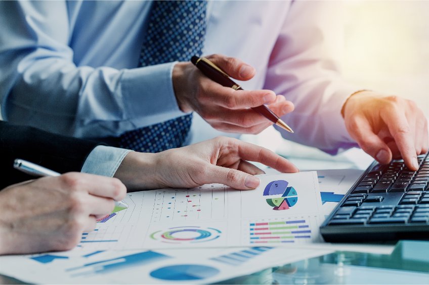Choosing The Right Financial Adviser: Key Questions You Must Ask